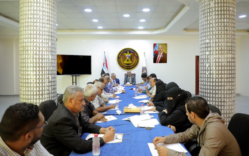 الأمانة العامة بالمجلس الانتقالي تعقد اجتماعها الدوري وتناقش تقرير أداء الدائرة الثقافية