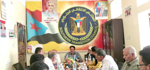 نائب رئيس تنفيذية انتقالي الضالع يلتقي فريق منظمة الهيئة الطبية الدولية