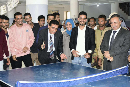 رئيس جامعة عدن يدشن أسبوع الطالب الجامعي الـ(٢٣) بكلية الحقوق جامعة عدن