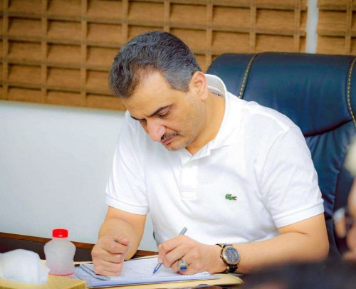  لملس يوجه بفتح تحقيق عاجل حول منع مؤسسة الكهرباء وممثلي البرنامج السعودي من دخول ميناء الزيت