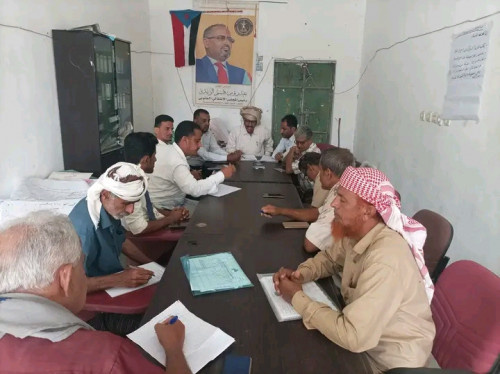 انتقالي لحج يطّلع على الأداء التنظيمي لتنفيذية حبيل جبر