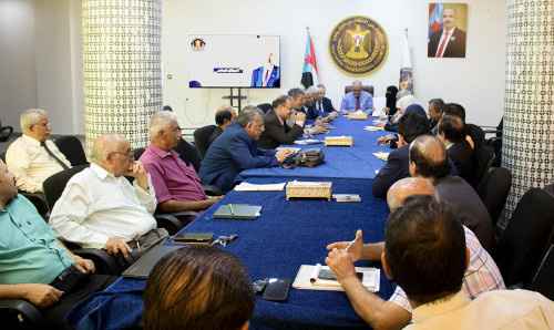 برعاية الرئيس الزُبيدي.. الأمانة العامة تنظم حلقة نقاشية حول الميثاق الوطني الجنوبي بمشاركة فريق الحوار الوطني الداخلي