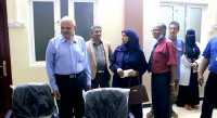 عصام عبده يتفقد العيادة الخيرية الرمضانية بمديرية صيرة ويلتقي عميد كلية المجتمع بجامعة عدن