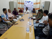 انتقالي خنفر ينظم لقاءً تشاورياً مع رؤساء اتحادات الفرق الشعبية بالمديرية&nbsp;