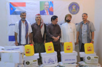 انتقالي وادي وصحراء حضرموت يدشن توزيع السلال الغذائية على أسر الشهداء