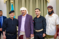 الرئيس الزُبيدي يواصل استقبال جموع المهنئين بعيد الفطر المبارك