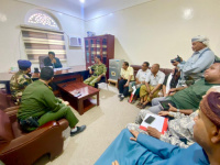 مدير عام المكلا يزور إدارتي الأحوال المدنية والبحث الجنائي