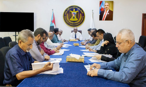 الأمانة العامة بالمجلس الانتقالي تبارك نجاح اللقاء التشاوري للمكونات السياسية الجنوبية والتوقيع على الميثاق الوطني الجنوبي