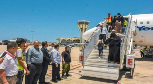وصول الدفعة الثانية من العالقين بالسودان إلى مطار عدن الدولي
