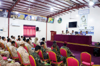 اختتام الندوة التوعوية حول القانون الدولي والإنساني لأفراد اللواء الأول مشاة بالعاصمة عدن