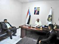 القائم بمهام رئيس تنفيذية انتقالي العاصمة عدن يلتقي مدير المؤسسة العامة للمسالخ