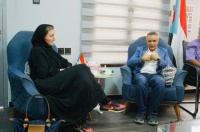 نائب رئيس الهيئة الوطنية للإعلام الجنوبي يلتقي موفدة التلفزيون الهولندي