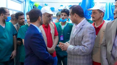 محافظ شبوة يدشن المرحلة الأولى من الدعم الإماراتي للقطاع الصحي بالمحافظة