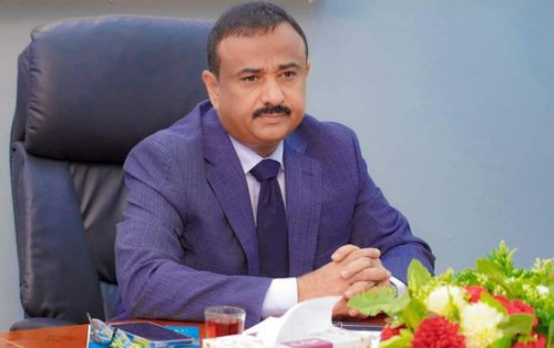 محافظ شبوة يوجه باستئناف نقل النفط لمحطة بترومسيلة بالعاصمة عدن
