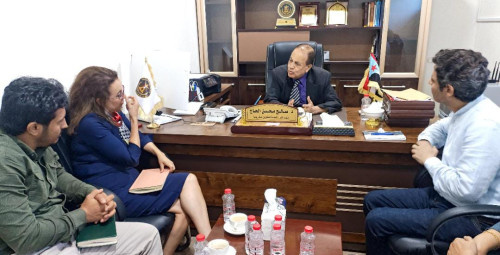 الدكتور الحاج يلتقي بمديرة المعهد الديمقراطي الوطني الأمريكي (NDI) ويطلعها على آخر المستجدات