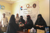 الأمانة العامة بالانتقالي تكرم عددا من النساء العاملات بمجال الاصطياد السمكي في العاصمة عدن 