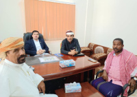 رئيس تنفيذية انتقالي المهرة يلتقي قيادة الاتحاد التعاوني السمكي لصيادي الجنوب بالمحافظة