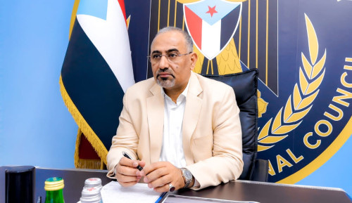 الرئيس الزُبيدي: قواتنا المسلحة الجنوبية لن تتهاون في الدفاع عن شعبنا وحماية تطلعاته المشروعة