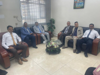 القائم بأعمال الرئيس التنفيذي لـ(كاك بنك) يبحث مع رئيس مصلحة الجمارك مستوى تنفيذ الاتفاقيات وتوطيد العلاقات بين الجانبين