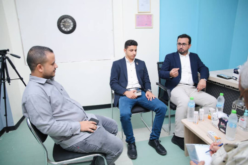 رئيس الهيئة الوطنية للإعلام الجنوبي يزور مركز "ساوث ٢٤" للأخبار والدراسات