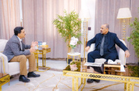 الرئيس الزُبيدي يطّلع على أوضاع سفارة بلادنا بدولة الكويت