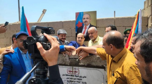مدير عام دارسعد يضع حجر الأساس لمشروع إنشاء محطة بئر فضل التحويلية بقدرة 40 ميجا
