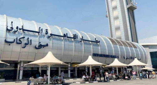 وفق آلية جديدة.. مصر تسمح للمسافرين اليمنيين بالدخول إلى أراضيها