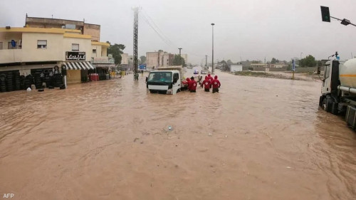 العاصفة تفتك بشرق ليبيا.. دمار وجثث تحت الأنقاض وآلاف القتلى