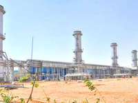 خلاف بين المالية والبنك المركزي يعرقل شراء كمية طارئة من الوقود لمحطات كهرباء عدن