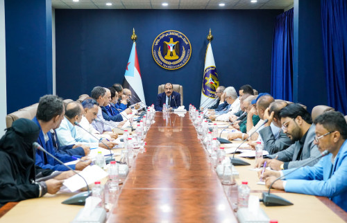 رئاسة الانتقالي تُشيد بزيارة الرئيس الزُبيدي للولايات المتحدة وتؤكد أهميتها لدعم تطلعات شعبنا لاستعادة دولته