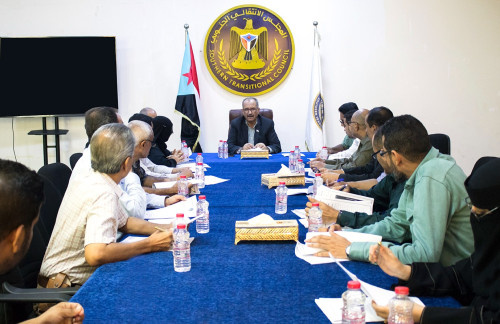 الأمانة العامة بالانتقالي تناقش تقرير المشهد السياسي على الساحة الجنوبية