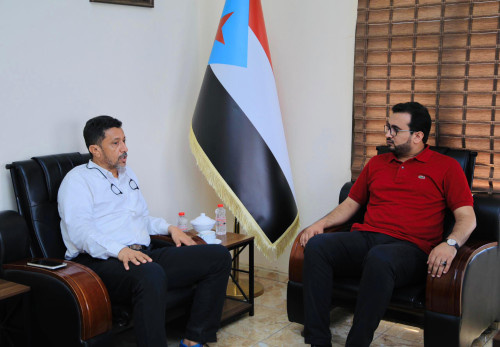 رئيس الهيئة الوطنية للإعلام الجنوبي يستقبل رئيس انتقالي أبين