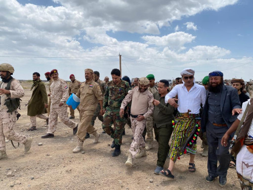 فريق هيئة الرئاسة يزور مديريات يافع بلحج ويطلع على أوضاع الجبهات ويلتقي بقيادة الانتقالي والسلطات المحلية