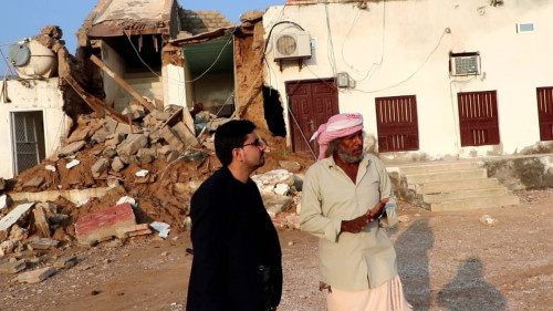 قيادة انتقالي المهرة تتفقد اضرار إعصار "تيج" في مديرية حصوين