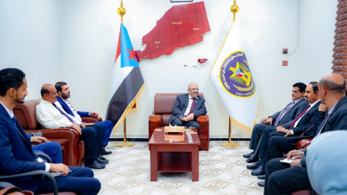 الكثيري يلتقي وزير النفط والمعادن ومحافظ محافظة حضرموت