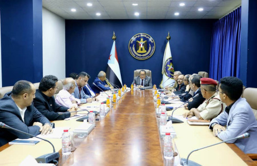 الهيئة السياسية بالانتقالي تبحث المستجدات على الساحة الوطنية والإقليمية