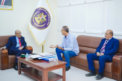 الكثيري يشدد على أهمية الحفاظ على الموروث العمراني للعاصمة عدن  