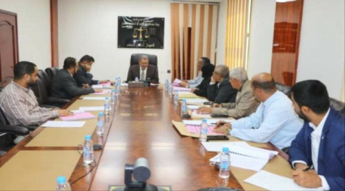 مجلس القضاء الأعلى بالعاصمة عدن يقر حركة تنقلات لعدد من أعضاء النيابة في بعض المحافظات