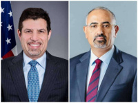 الرئيس الزُبيدي يناقش مع السفير الأمريكي مستجدات الأوضاع المحلية والإقليمية  