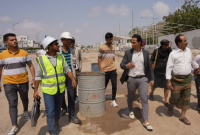 السقاف يتفقد مستوى إنجاز مشروع إعادة تأهيل ساحة العروض