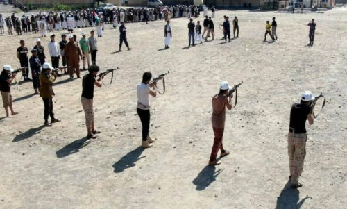 تقارير حقوقية تتهم الحوثيين بتجنيد مزيد من الأطفال