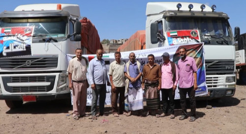 بدعم الرئيس الزُبيدي.. انتقالي الضالع يدشن توزيع السلال الغذائية على أسر الشهداء والجرحى