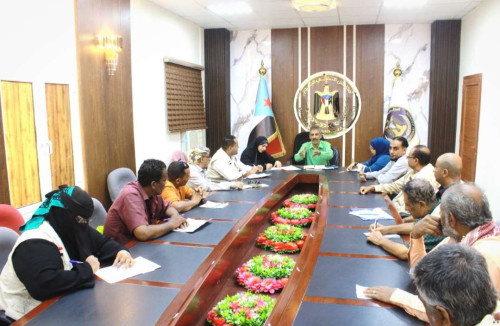 انتقالي العاصمة عدن يعقد لقاءً تشاورياً برؤساء أقسام الشؤون الاجتماعية والجماهيرية بالمديريات