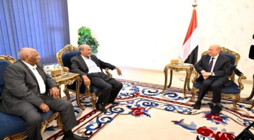 منح "الصبيحي" "ورجب" "وهادي" وسام الشجاعة وترقيهم إلى رتبة فريق