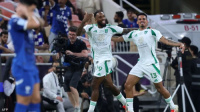 أهلي جدة يهزم الهلال بثلاثية.. ويتأهل لنهائي أبطال آسيا