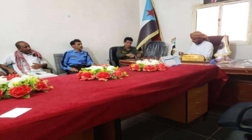 انتقالي سقطرى يناقش مع إدارة شرطة السير فعاليات أسبوع المرور العربي