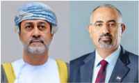 الرئيس الزُبيدي يعزي السلطان هيثم بن طارق في وفاة السيدة خالصة بنت نصر البوسعيدي