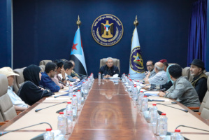 الهيئة السياسية بالانتقالي تستعرض المستجدات السياسية والعسكرية وتثمّن عودة الرئيس الزُبيدي إلى العاصمة عدن