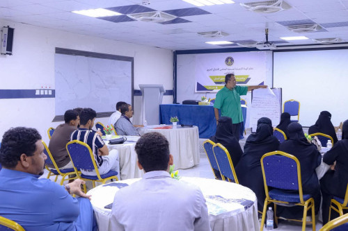 منسقية الانتقالي في كلية القانون بجامعة حضرموت تختتم برنامجها التدريبي