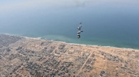 دولة الإمارات تنفذ عملية الإسقاط الجوي الـ54 فوق غزة